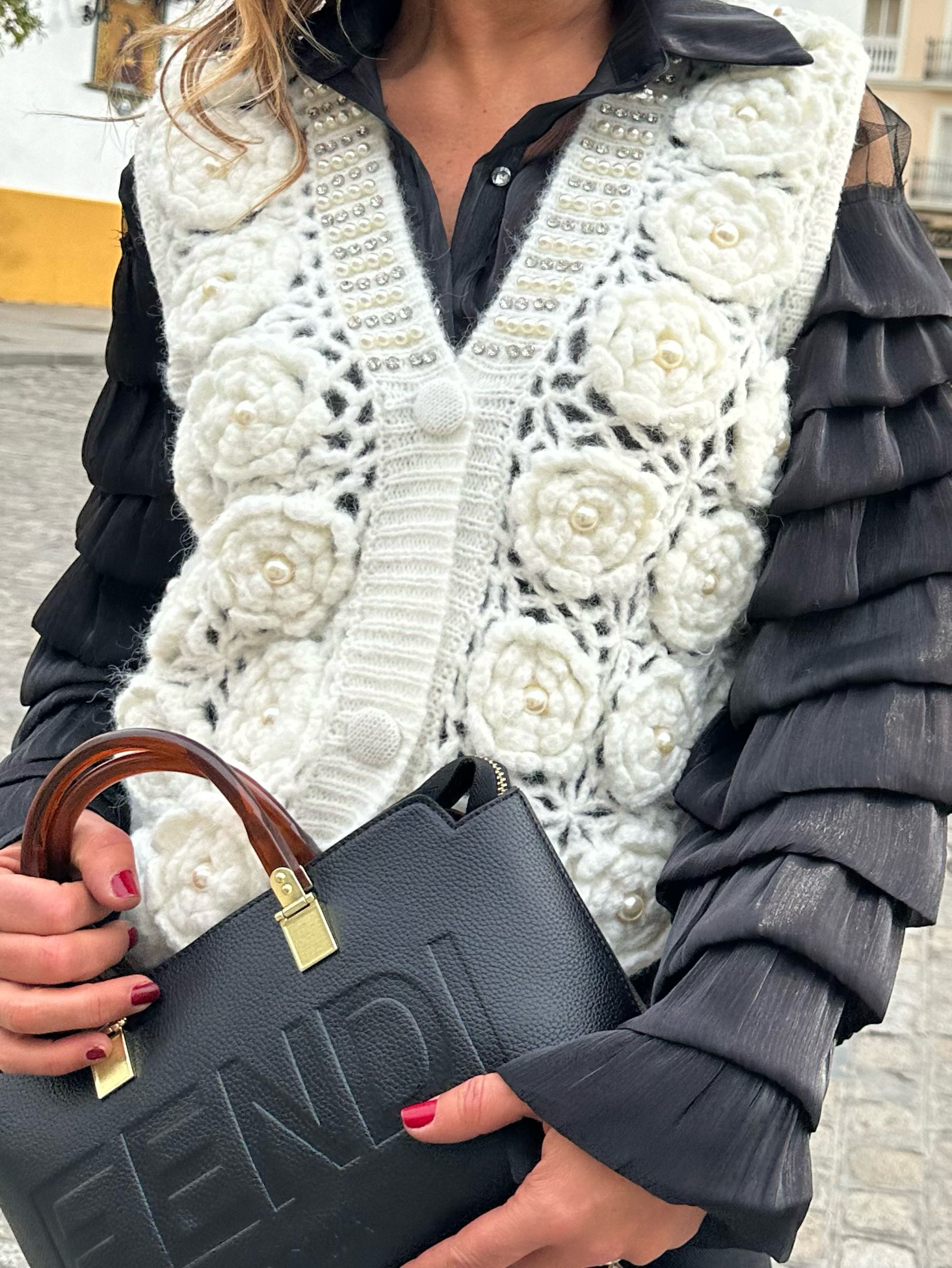 {"data":{"enterFrom":"new_image","product":"vicut","editType":"image_edit","pictureId":"7B39C799-0F80-42E3-A588-D08E0A0C4DEF","source_type":"vicut","os":"ios","region":"ES","client_key":"aw889s25wozf8s7e","capability_name":"capcut_photo_editor","source_platform":"mobile_1","appVersion":"16.4.0"},"tiktok_developers_3p_anchor_params":"{"source_platform":"mobile_1","enterFrom":"new_image","editType":"image_edit","os":"ios","pictureId":"7B39C799-0F80-42E3-A588-D08E0A0C4DEF","product":"vicut","source_type":"vicut","appVersion":"16.4.0","capability_name":"capcut_photo_editor","region":"ES","client_key":"aw889s25wozf8s7e"}","source_type":"vicut"}